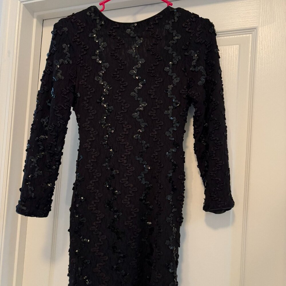 Dave & Johnny Black Sequin Dress - Size 4 - Classic Elegance